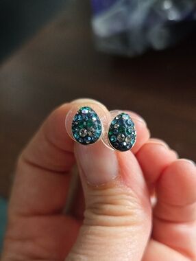 Swarovski Crystal Born Range Pave Teardrop Egg Stud Earrings Vintage- Green Blue